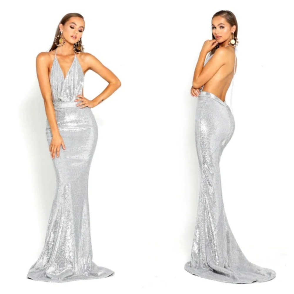 NEW PORTIA & SCARLETT Silver Sequined Halter Formal Evening Gown #ps2069